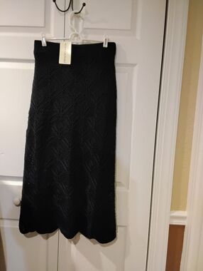 Pretty Knit Midi Skirt